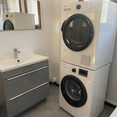 Bas De Avec Piscine Et Exterieur *